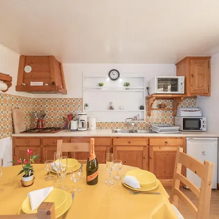 Le Rouge-gorge Apartmán *